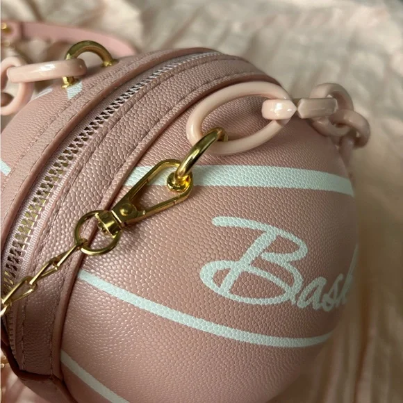 Pink and white basketball purse. - Picture 4 of 6